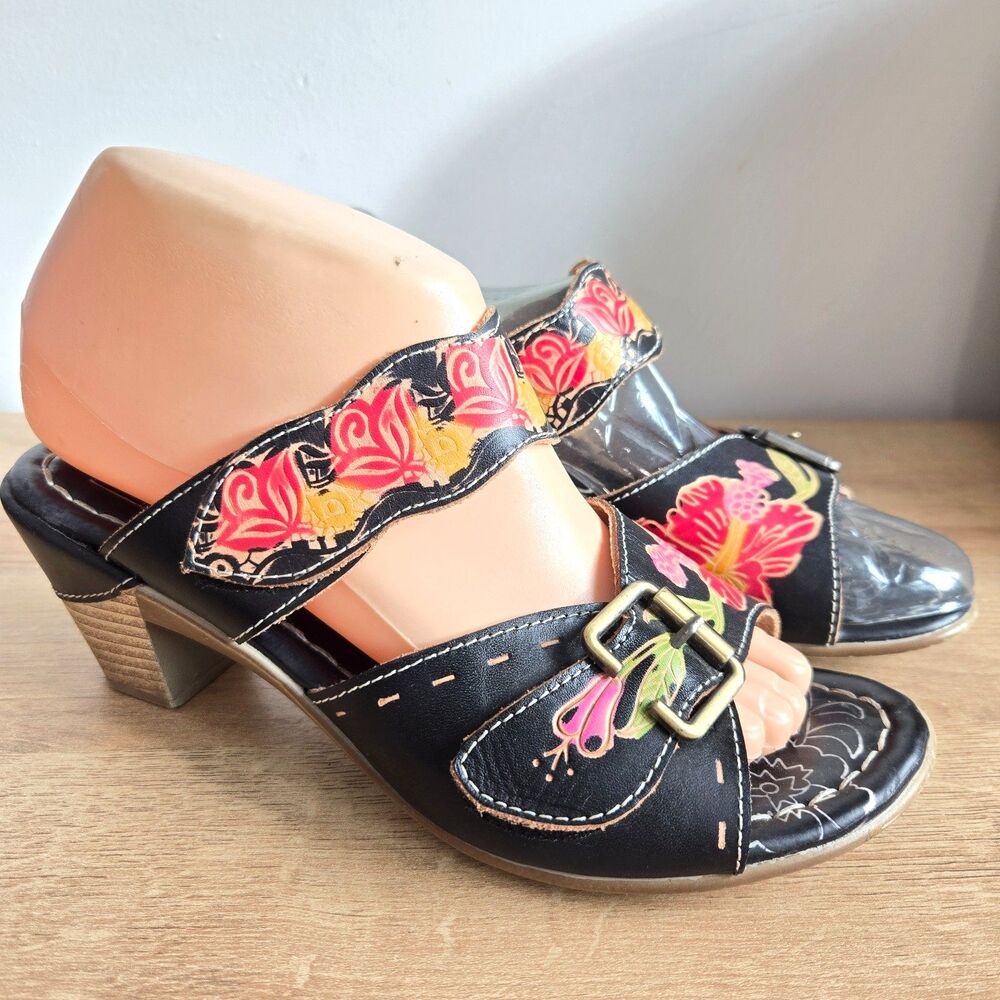 Spring Step L'Artiste Sandals 38/7.5-8 Ozuna Floral Embossed‎ Slide Block Heel
